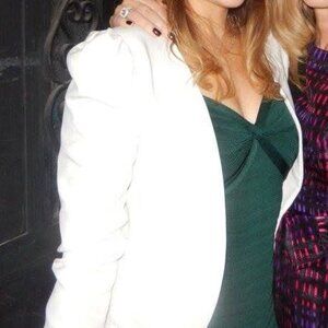 Bebe stretchy tight fit hunter or emerald green off shoulder dress, size small